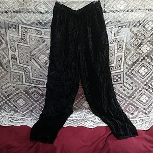 Black velvet pants with pockets! CP SHADES